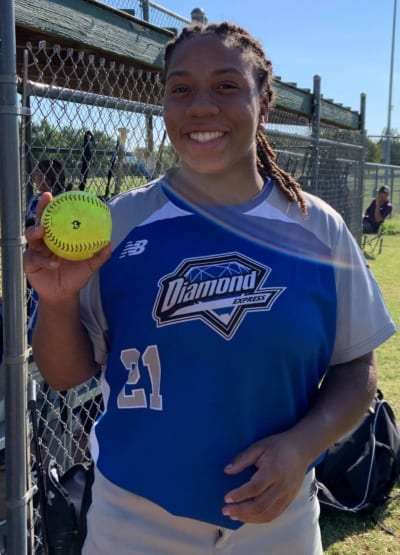 TX: Rachel Wells, 2022 3B/OF, 60 mph OH, 4.16 GPA | ScoutU